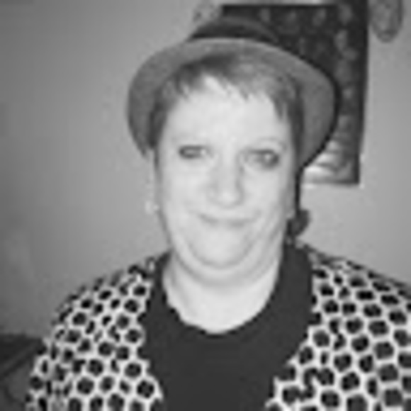 Meet your Posher, Kelly - Picture 1 of 1